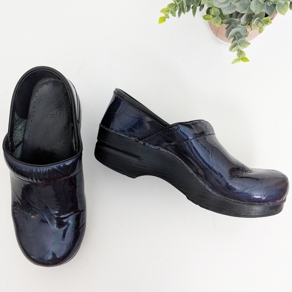 navy blue patent leather dansko clogs